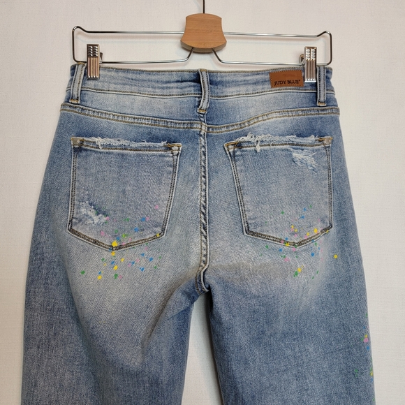 Judy Blue Light Blue Boyfriend Jeans - Picture 8 of 13